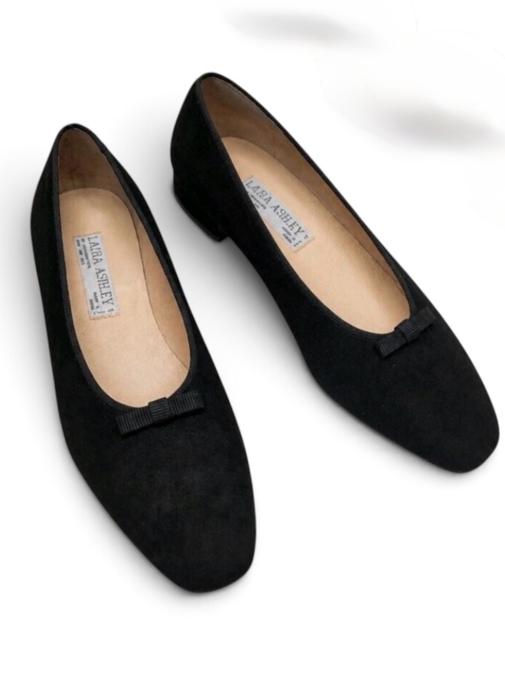Vintage Laura Ashley Black Suede Ballet Flats / Opera Shoes with Bow Accent 10